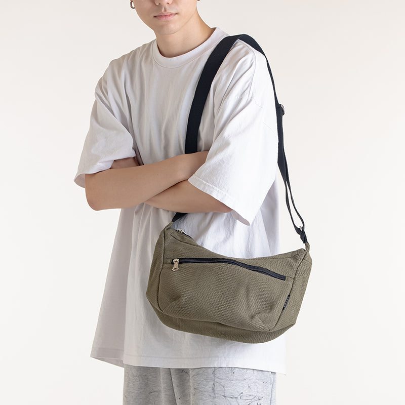 メッシュ 半月ショルダー