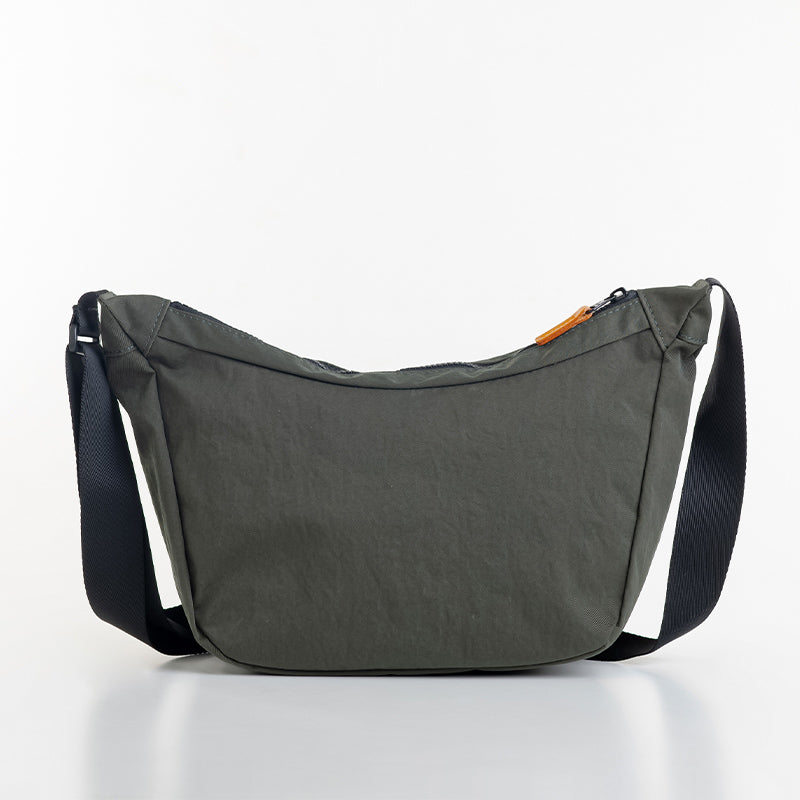 コンブ　半月ショルダー