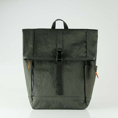 コンブ　フラップ型リュック